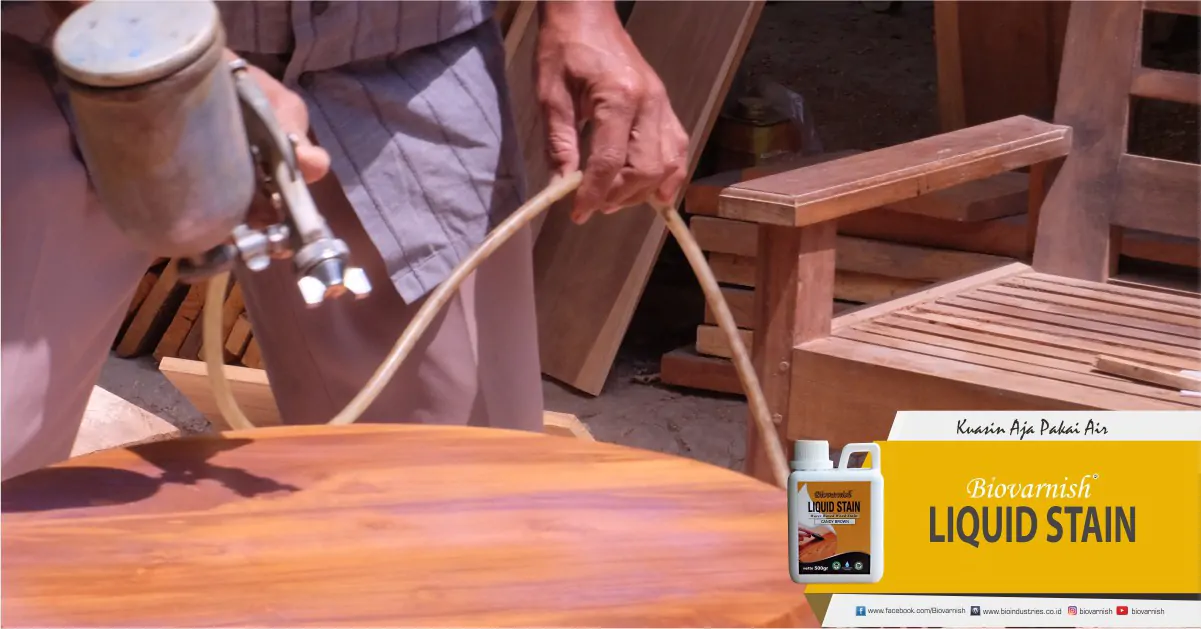 Wood Stain Liquid Cat Semprot Kayu Terbaik dan Lebih Ramah Lingkungan